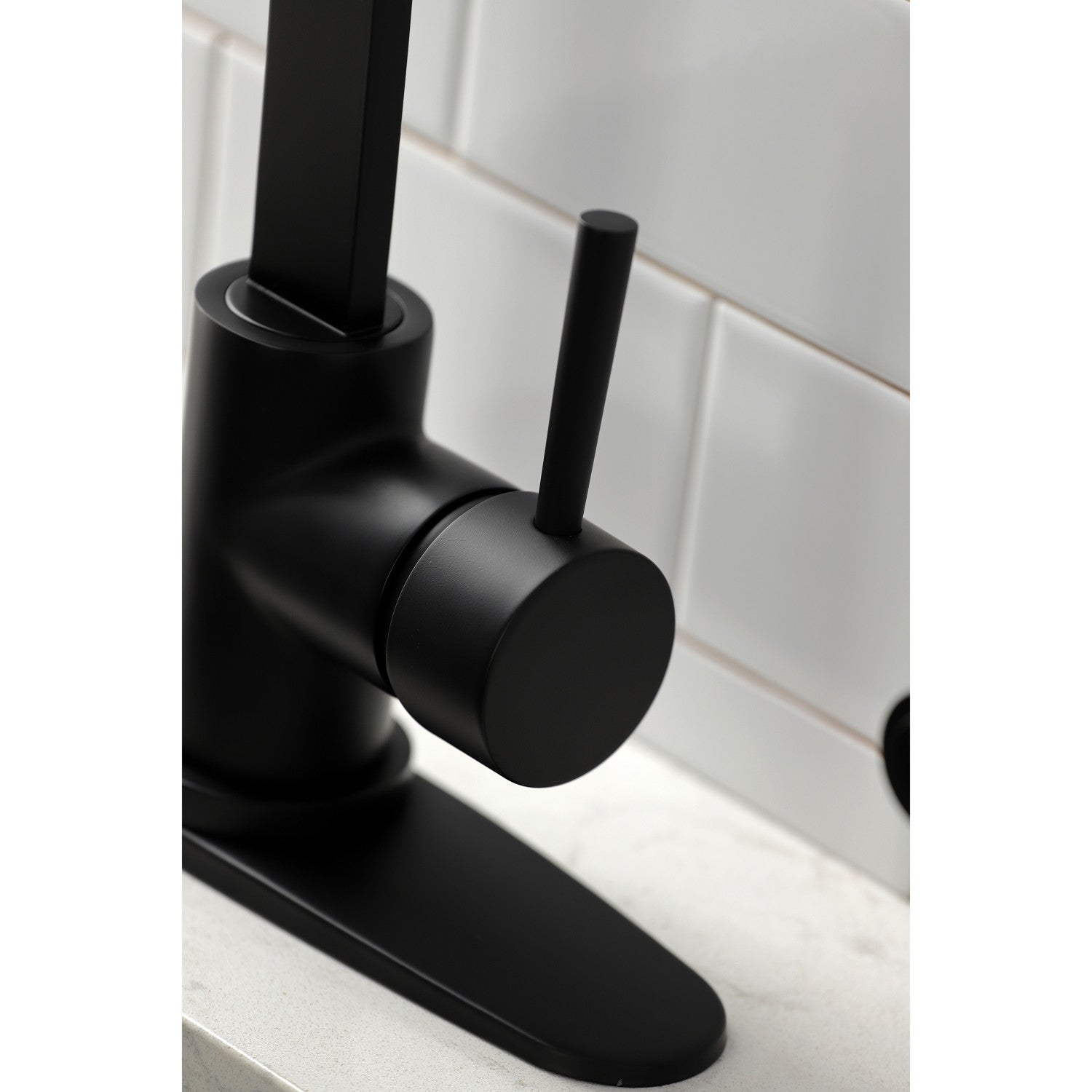 Kingston Sona LS8710DLBS - Concord Single-Handle 1-or-3 Hole Deck Mount Kitchen Faucet with Brass Side Sprayer, Matte Black — thumbnail 2